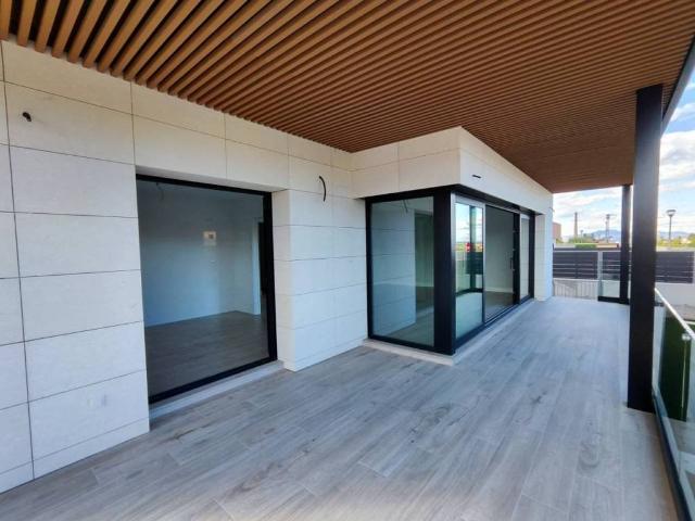 Casa en venta en Albelda De Iregua, La Rioja