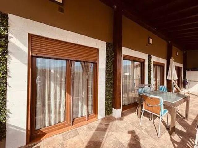 Casa en venta en Albelda De Iregua, La Rioja