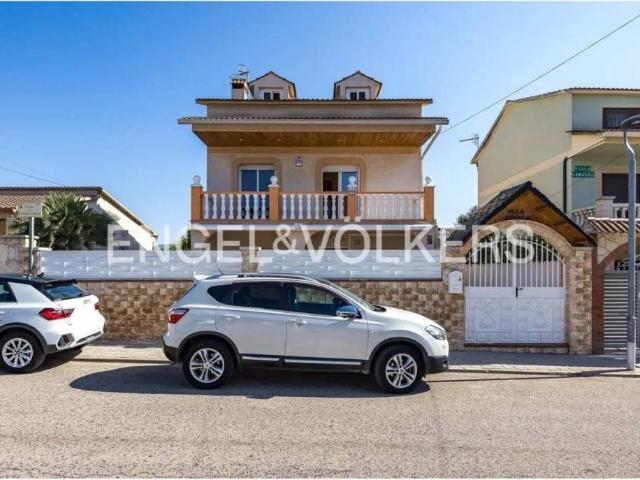 Casa en venta en Baix Penedès, Catalunya
