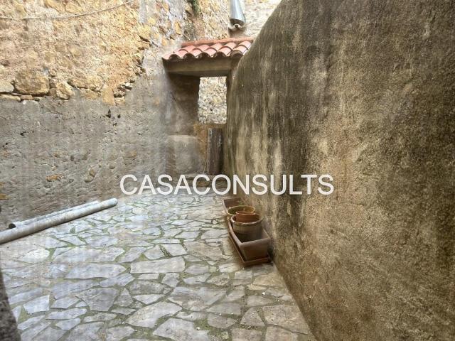 Casa en venta en l'Alt Maestrat, Valencia