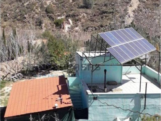 Casa en venta en La Hoya de Buñol, Valencia