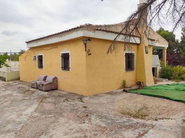 Casa en venta en Alborache