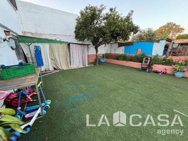 Casa en venta en Alcalá De Guadaíra, Andalucía