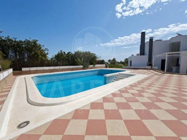 Casa en venta en Alcalá De Guadaíra, Andalucía