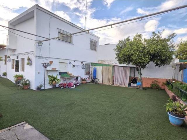 Casa en venta en Alcalá De Guadaíra, Andalucía