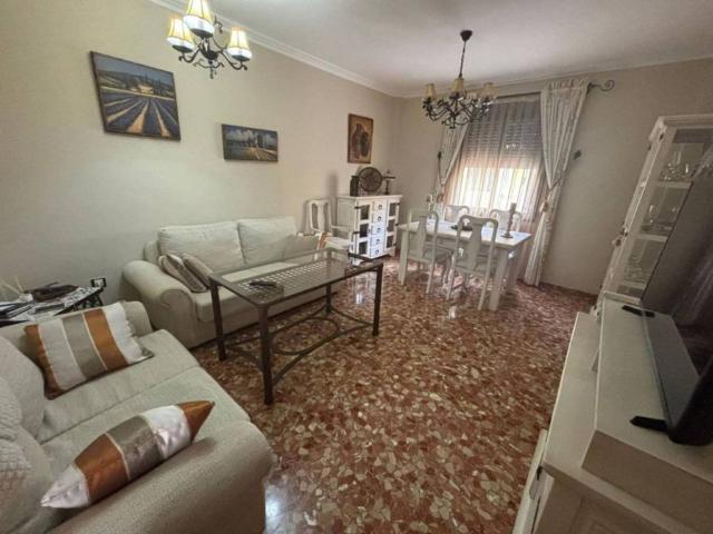 Casa en venta en Alcalá De Guadaíra, Andalucía