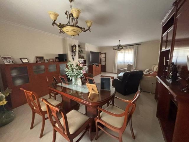 Casa en venta en Alcalá De Guadaíra, Andalucía