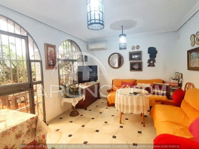 Casa en venta en Alcalá De Guadaíra, Andalucía