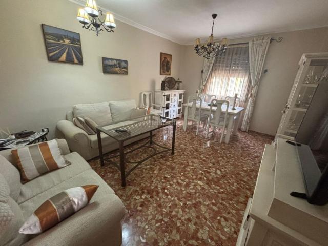 Casa en venta en Alcalá De Guadaíra, Andalucía