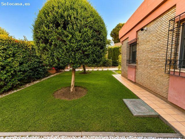Casa en venta en Alcalá De Guadaíra, Andalucía