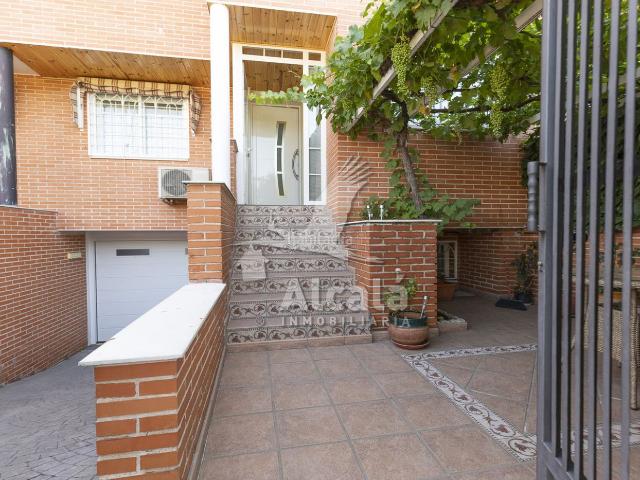 Casa en venta en Distrito I, Alcalá De Henares