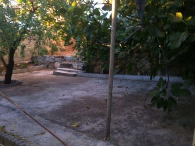Casa en venta en Barrio de las Cruces, Alcalá la Real