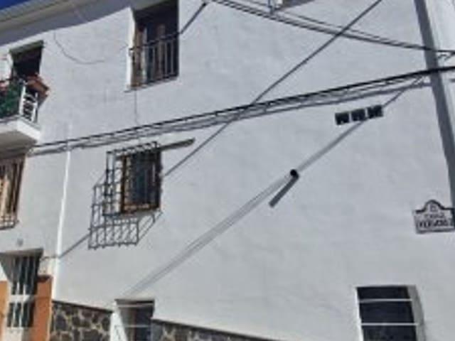 Casa en venta en Alcalá La Real, Barrio de las Cruces