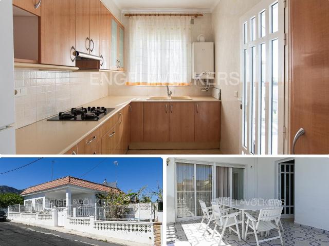 Casa en venta en Alcanar, Urbanització Font d'Andara