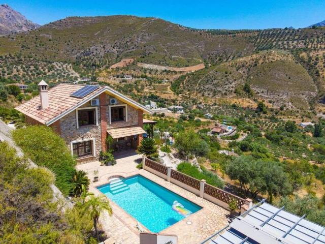 Casa en venta en La Axarquía, Andalucía