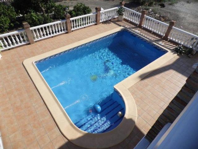 Casa en venta en La Axarquía, Andalucía