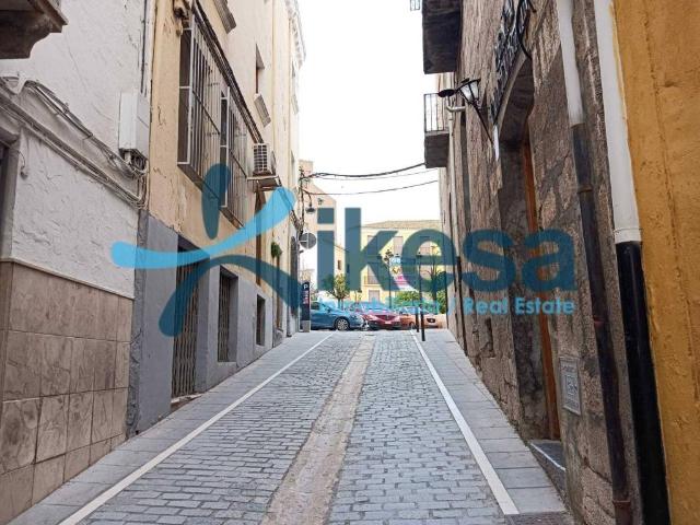 Casa en venta en Alcaudete, Andalucía