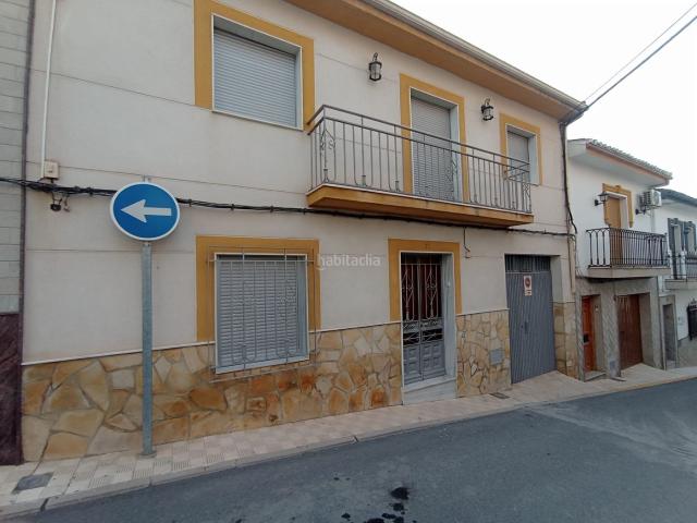 Casa en venta en Alcaudete, Andalucía