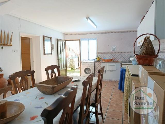 Casa en venta en Alcazarén, Valladolid