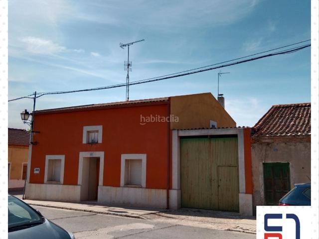 Casa en venta en Alcazarén