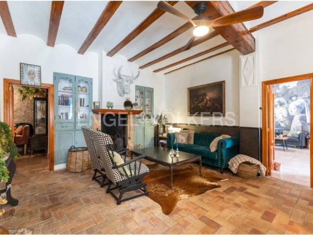 Casa en venta en La Serranía, Valencia