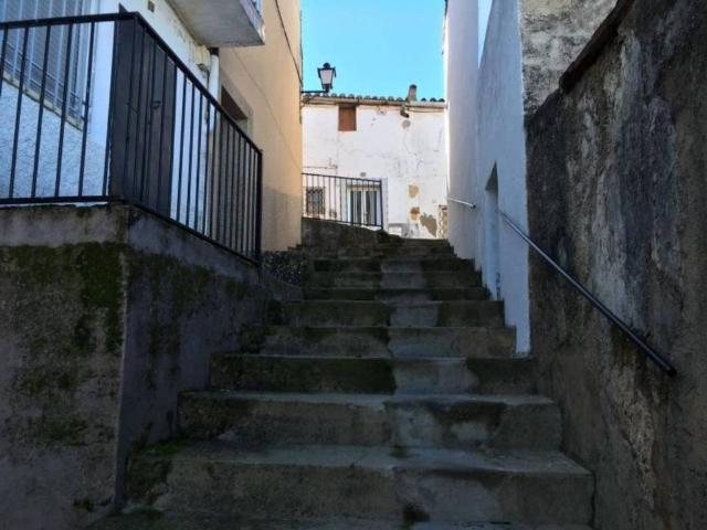 Casa en venta en Alcuéscar, Extremadura