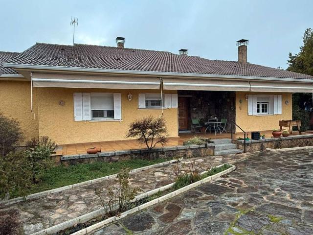 Casa en venta en Aldea Del Fresno, Madrid