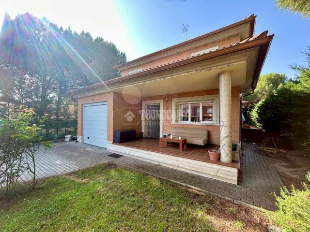 Casa en venta en Aldeamayor De San Martín