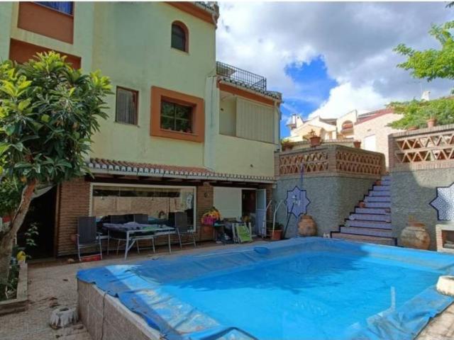 Casa en venta en Alfacar
