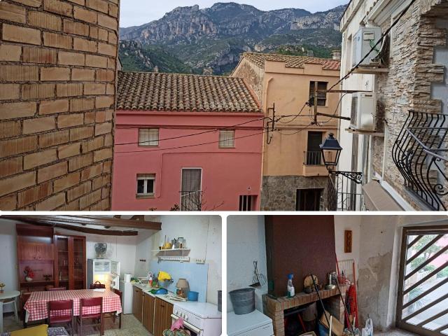 Casa en venta en Alfara De Carles