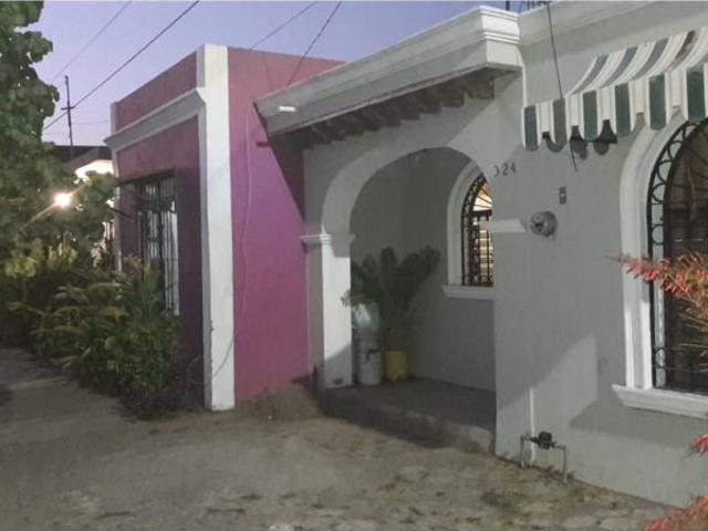 Casa en venta en Villa De Alvarez, Colima