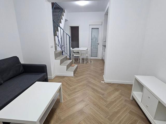 Casa en venta en La Algaba, Andalucía