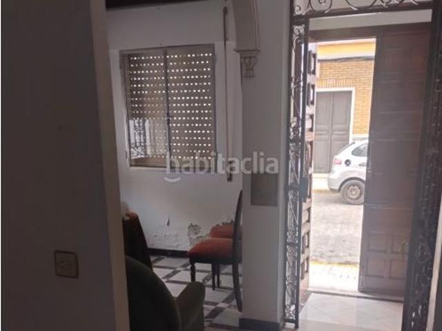 Casa en venta en La Algaba, Andalucía