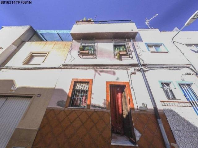 Casa en venta en Bajadilla, Algeciras