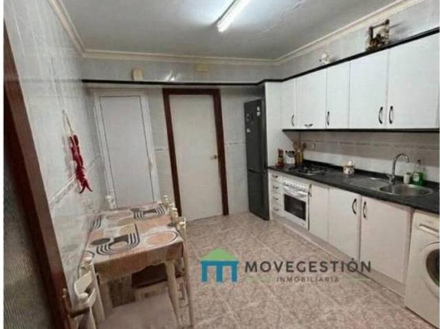 Casa en venta en Algodonales, Cádiz