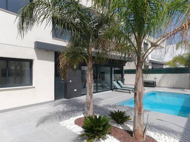 Casa en venta en el Baix Segura / La Vega Baja, Valencia
