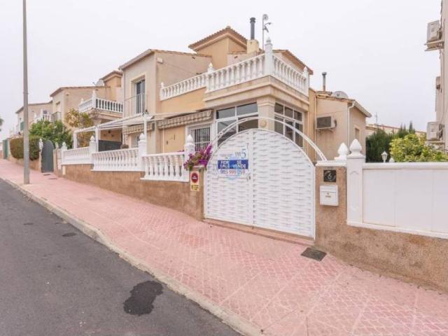 Casa en venta en Montebello, el Baix Segura / La Vega Baja