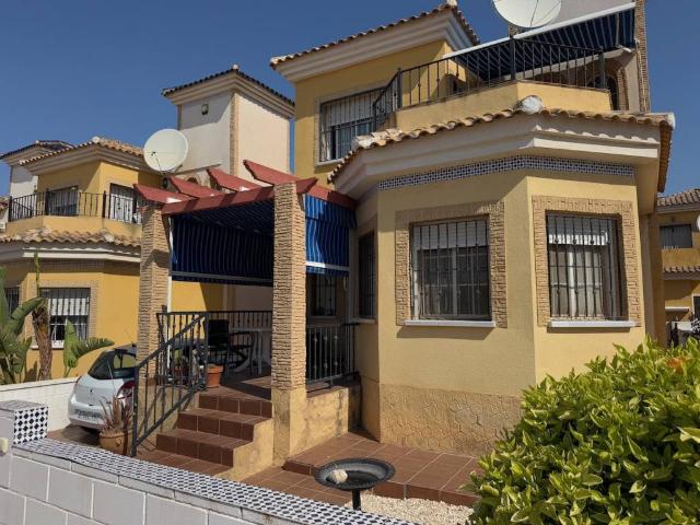 Casa en venta en Algorfa, Urbanización Lo Crispín