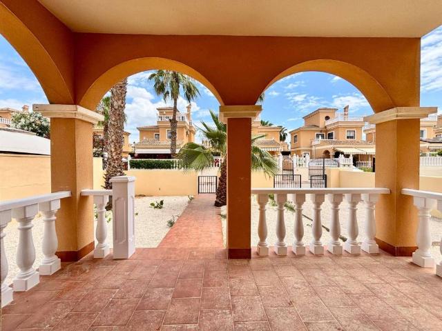 Casa en venta en Urbanización Lo Crispín, el Baix Segura / La Vega Baja