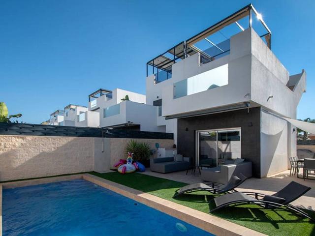 Casa en venta en Algorfa