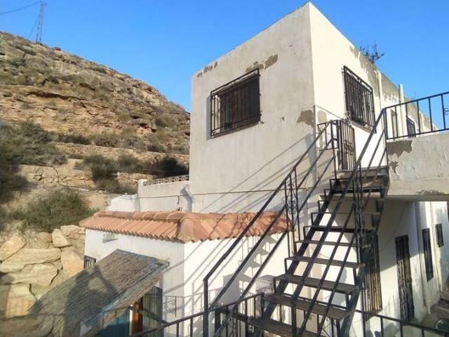 Casa en venta en Alhama De Almería, Andalucía