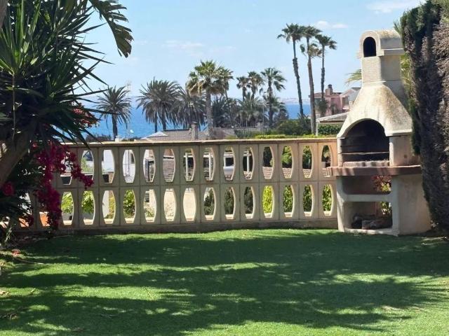 Casa en venta en Alicante