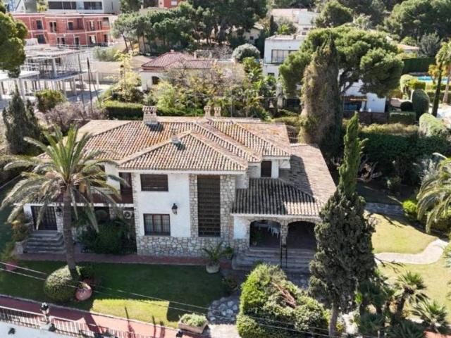 Casa en venta en Vistahermosa, l'Alacantí