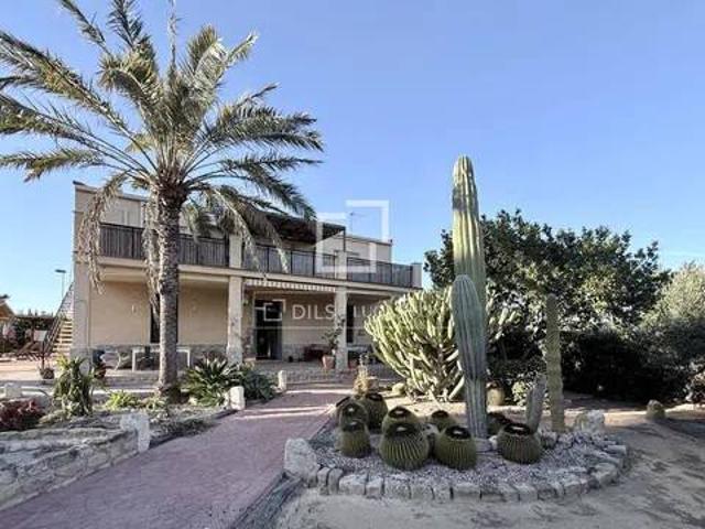 Casa en venta en el Baix Vinalopó, Valencia