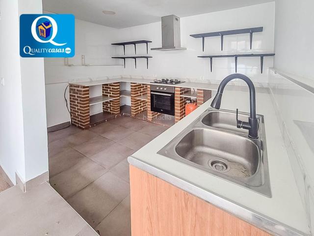 Casa en venta en Casco Antiguo - Santa Cruz - Ayuntamiento, l'Alacantí