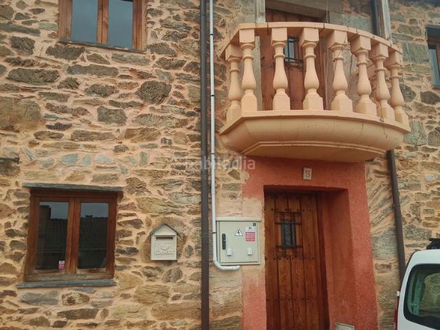 Casa en venta en Alija Del Infantado, Castilla y León