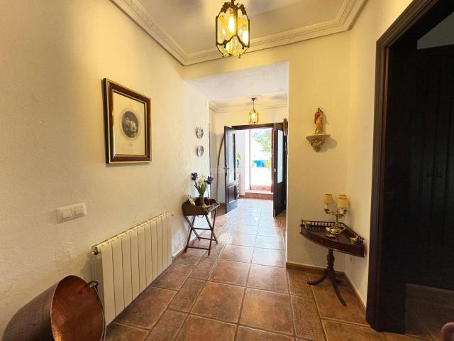 Casa en venta en Aljucén, Badajoz
