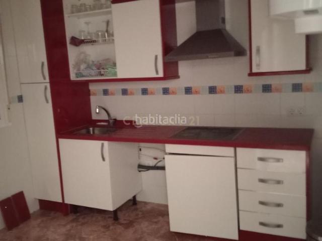 Casa en venta en Aljucén, Badajoz