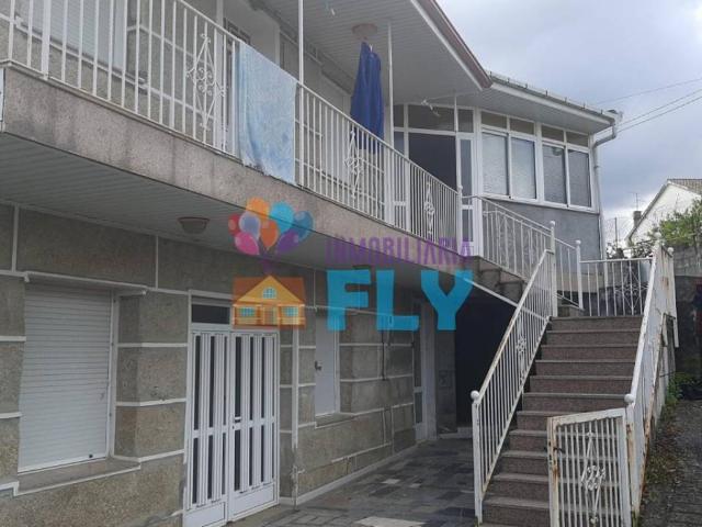 Casa en venta en Allariz