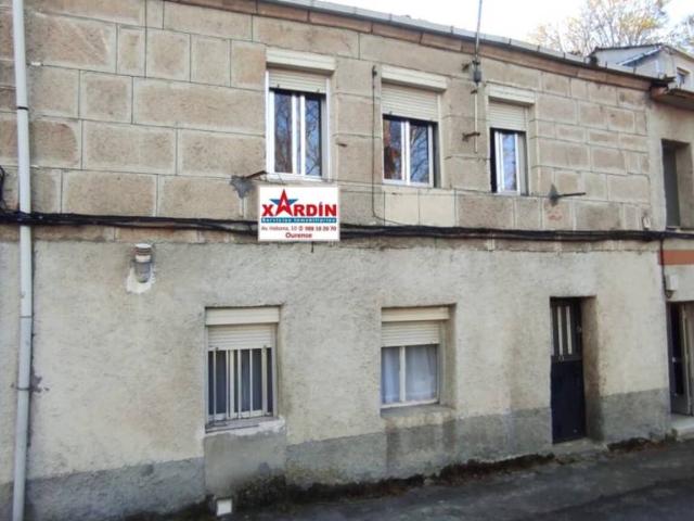 Casa en venta en Allariz